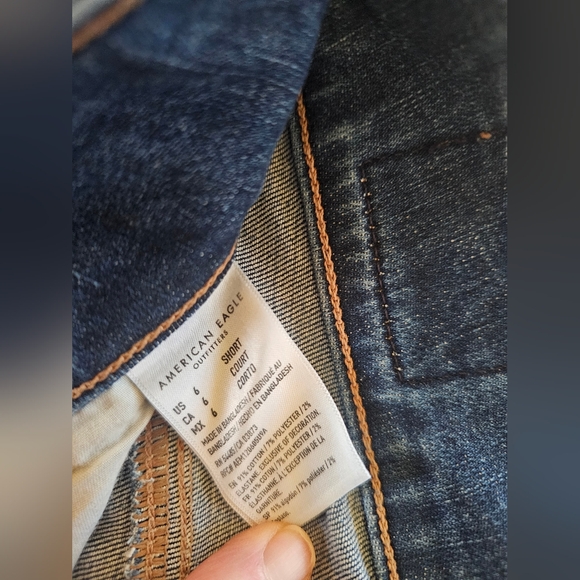 American Eagle Outfitters Blue Artist Crop Jeans - Picture 4 of 8